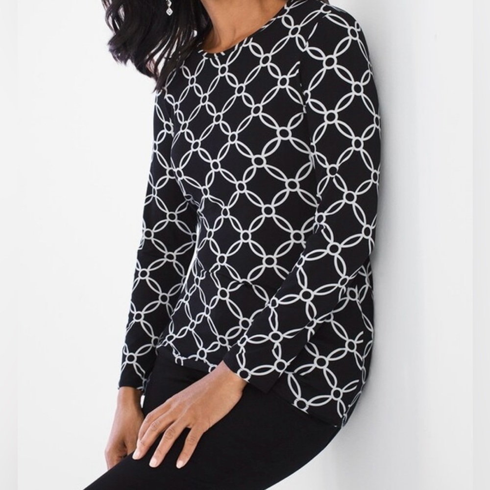 Chico’s The Ultimate Tee in Excellent Pre-Owned Condition